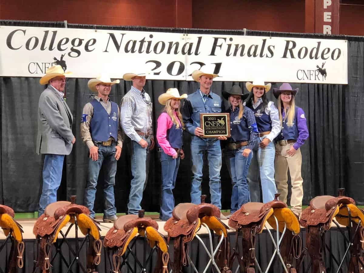 Southwestern women's rodeo team finishes second at CNFR